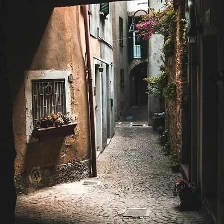 Wellness Apartment Brunate